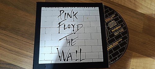 Pink floyd the wall - pink,